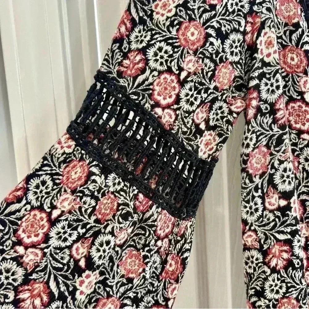 Knox Rose Floral Bell Long Sleeve Mini Dress Tunic Women L Dark Romance Crochet - Picture 6 of 13
